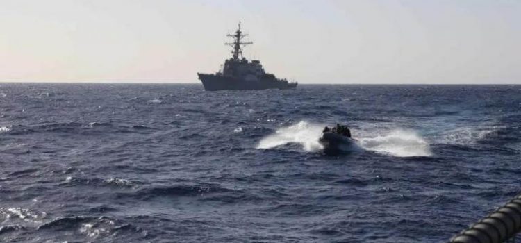 Χτυπήθηκε αμερικανικό εμπορικό πλοίο από πύραυλο ανοιχτά της Υεμένης