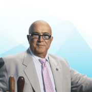 Παναγιώτης Τσάκος: Βιογραφία, Επιχειρήσεις, Περιουσία, Ηλικία, Σύντροφος