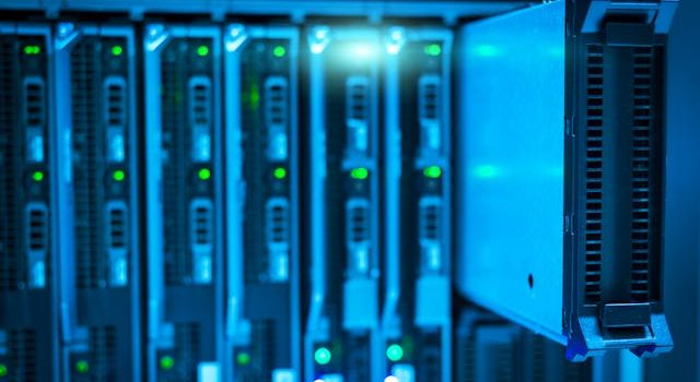 Η υπηρεσία Cloud Azure της Microsoft διακόπτεται από κοψίματα οπτικών ινών στην Ερυθρά Θάλασσα