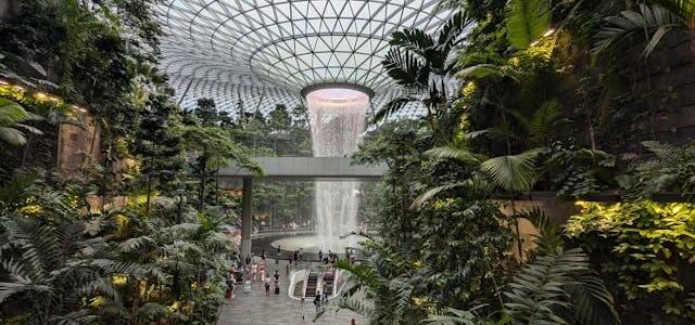 Πώς το αεροδρόμιο Changi της Σιγκαπούρης κάνει το «Καλύτερο αεροδρόμιο του Κόσμου» ακόμα καλύτερο