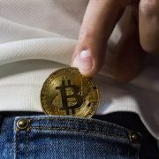Cryptocurrency στην Ελλάδα: Από τη φούσκα στην υιοθέτηση