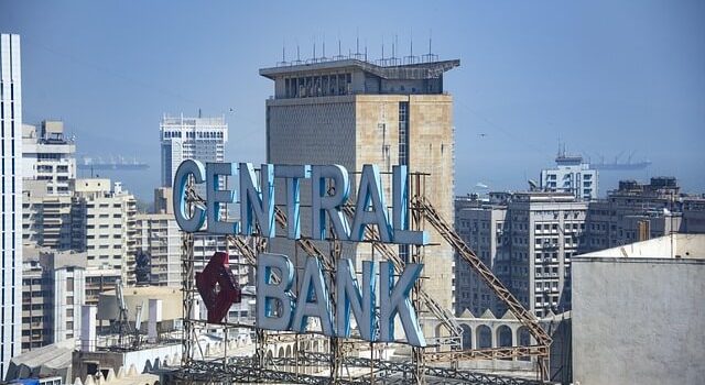 Η Fifth Third εξαγοράζει την Comerica με 10,9 Δισ. Δολαρίων