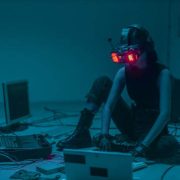 Η Foxconn θα επενδύσει έως και 1,37 δισ. δολάρια σε κέντρο υπολογιστικής ΤΝ και υπερυπολογιστών